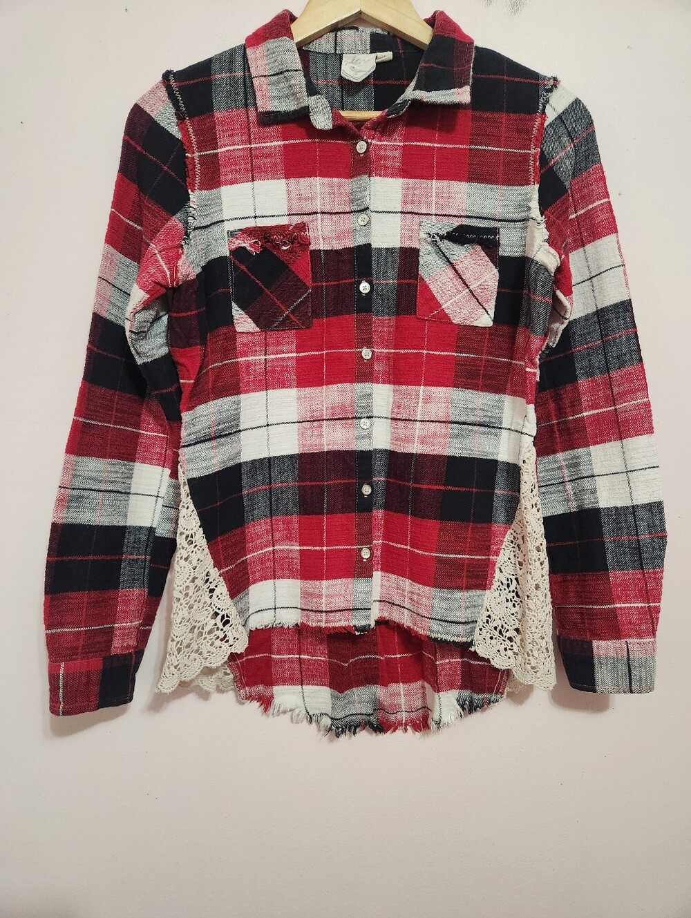 White Crow Red Plaid Raw Hem Flannel Shirt Boho Lace Side Panels Western Size S